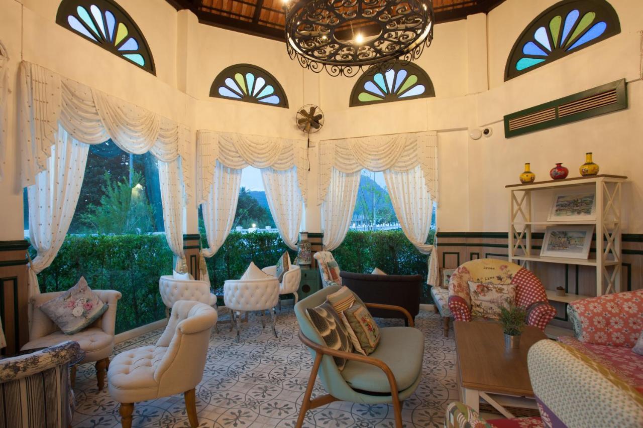 โรงแรม สุพิชฌาย์ พูล แอคเซส โฮเต็ล Phuket