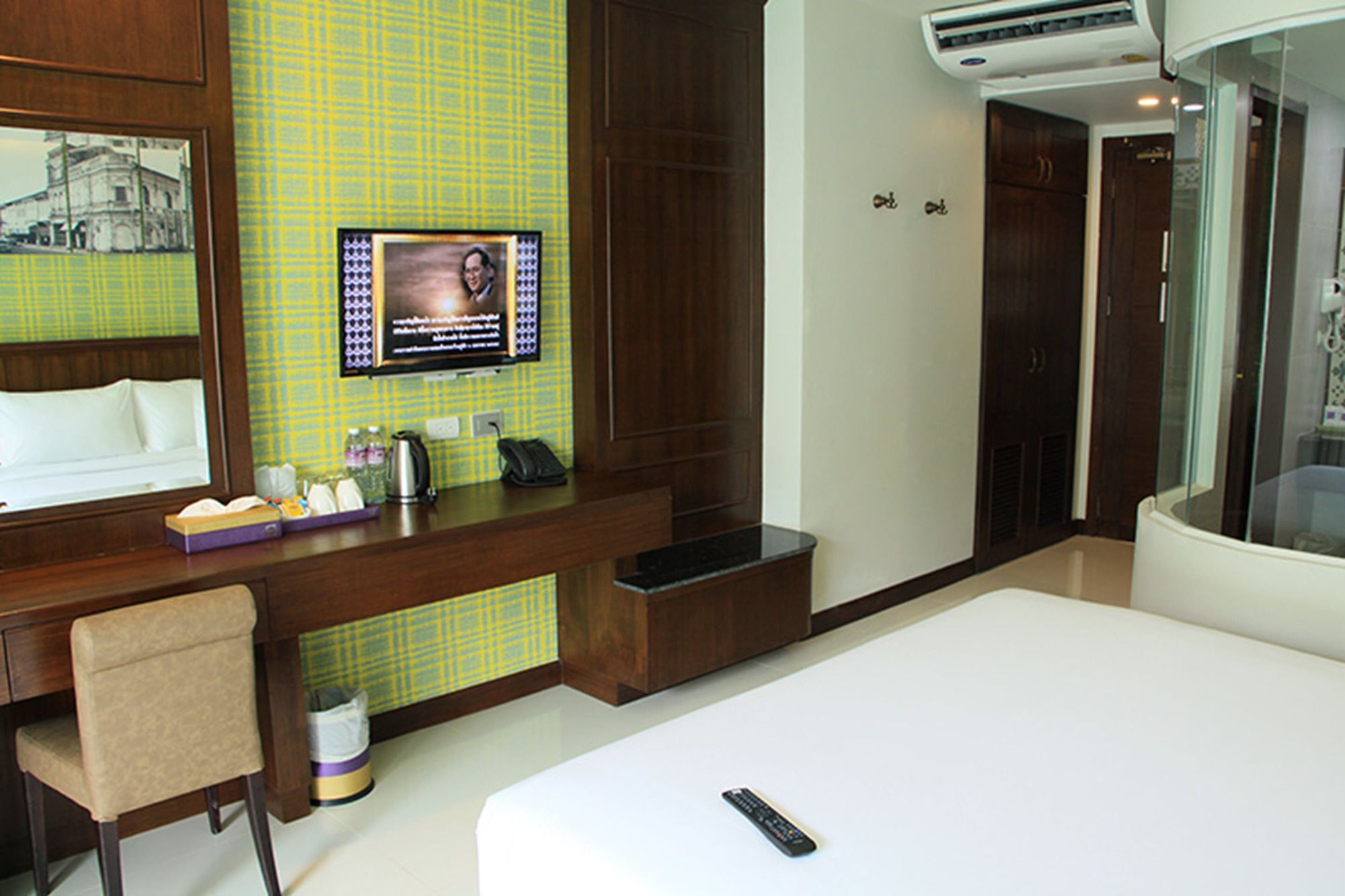 โรงแรม สุพิชฌาย์ พูล แอคเซส โฮเต็ล 5*